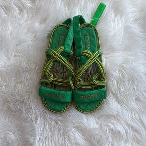 CHANEL Green Sandals with Crisscross Straps